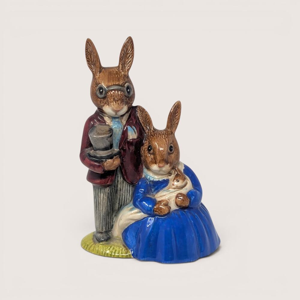 1970s Royal Doulton Bunnykins Family Photograph Figurine